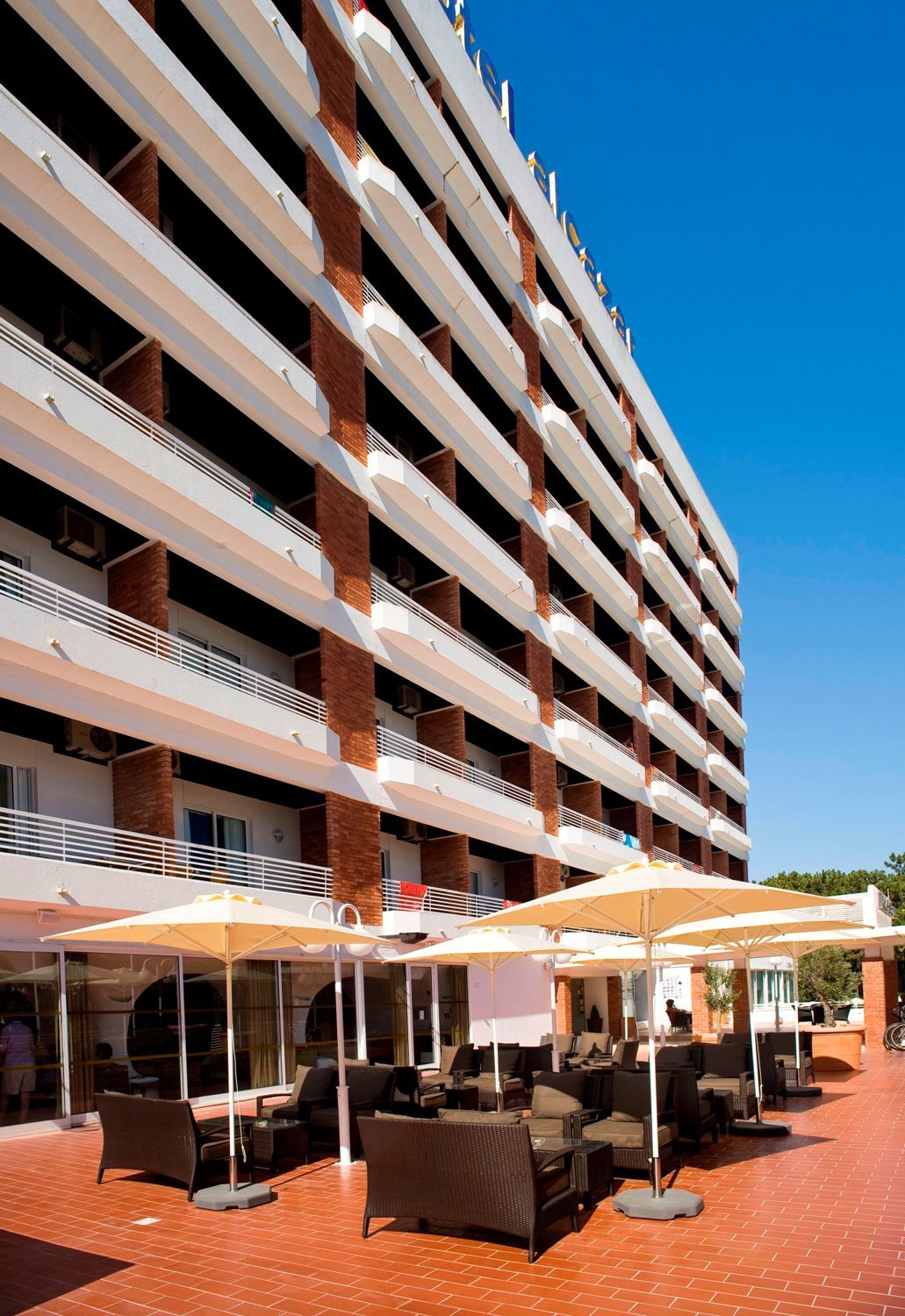 Alcazar Hotel&SPA Monte Gordo Exterior foto
